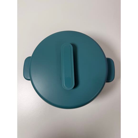 2.6-Quart Insulated Food Storage Container - Picture 3 of 4